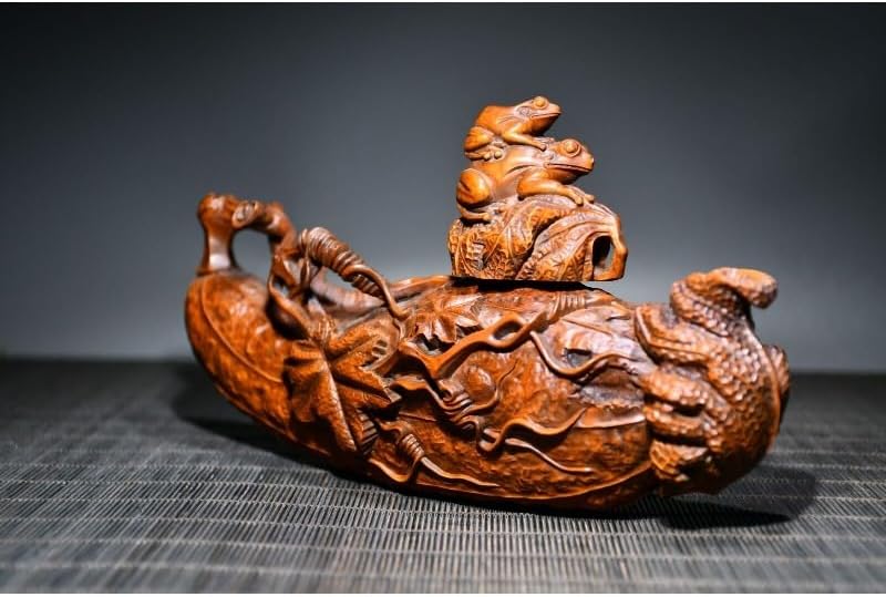 Handcrafted Boxwood Frog Statue with Pumpkin Handle