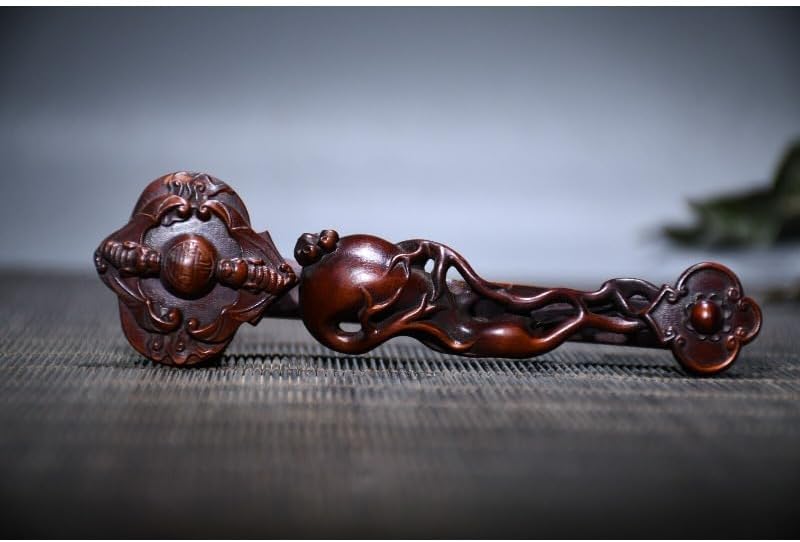 Handcrafted Boxwood Ginseng Ruyi Statues Decor
