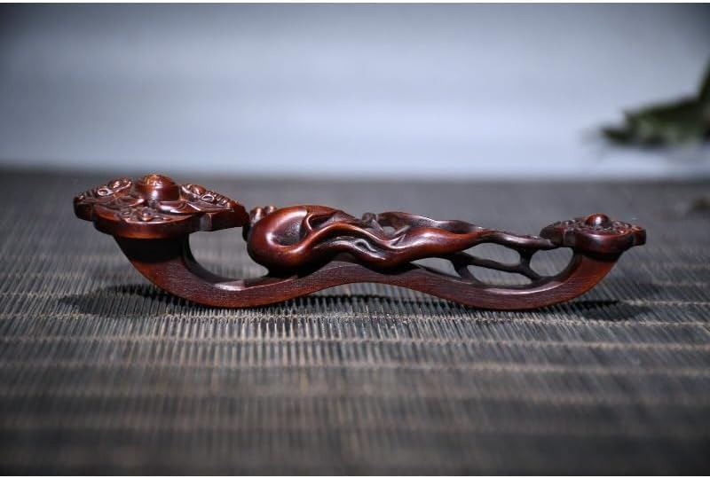 Handcrafted Boxwood Ginseng Ruyi Statues Decor