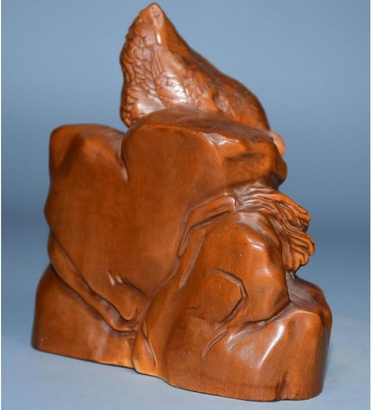 Handcrafted Boxwood Rooster Statue Decor
