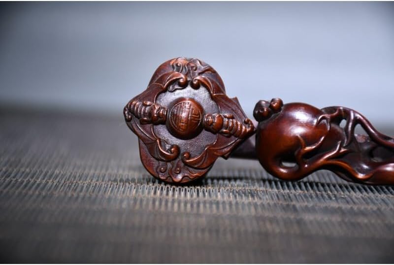 Handcrafted Boxwood Ginseng Ruyi Statues Decor