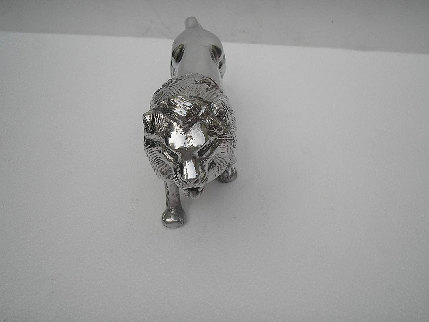 Aluminum Lion Statue Durable Home Decor Sculpture
