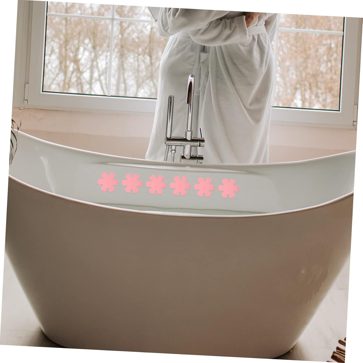 PRETYZOOM Non Slip Bathtub Stickers for Safety and Style