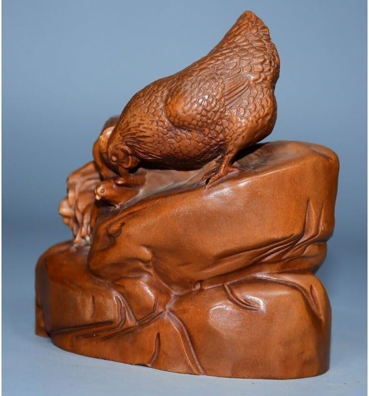 Handcrafted Boxwood Rooster Statue Decor