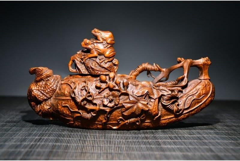 Handcrafted Boxwood Frog Statue with Pumpkin Handle