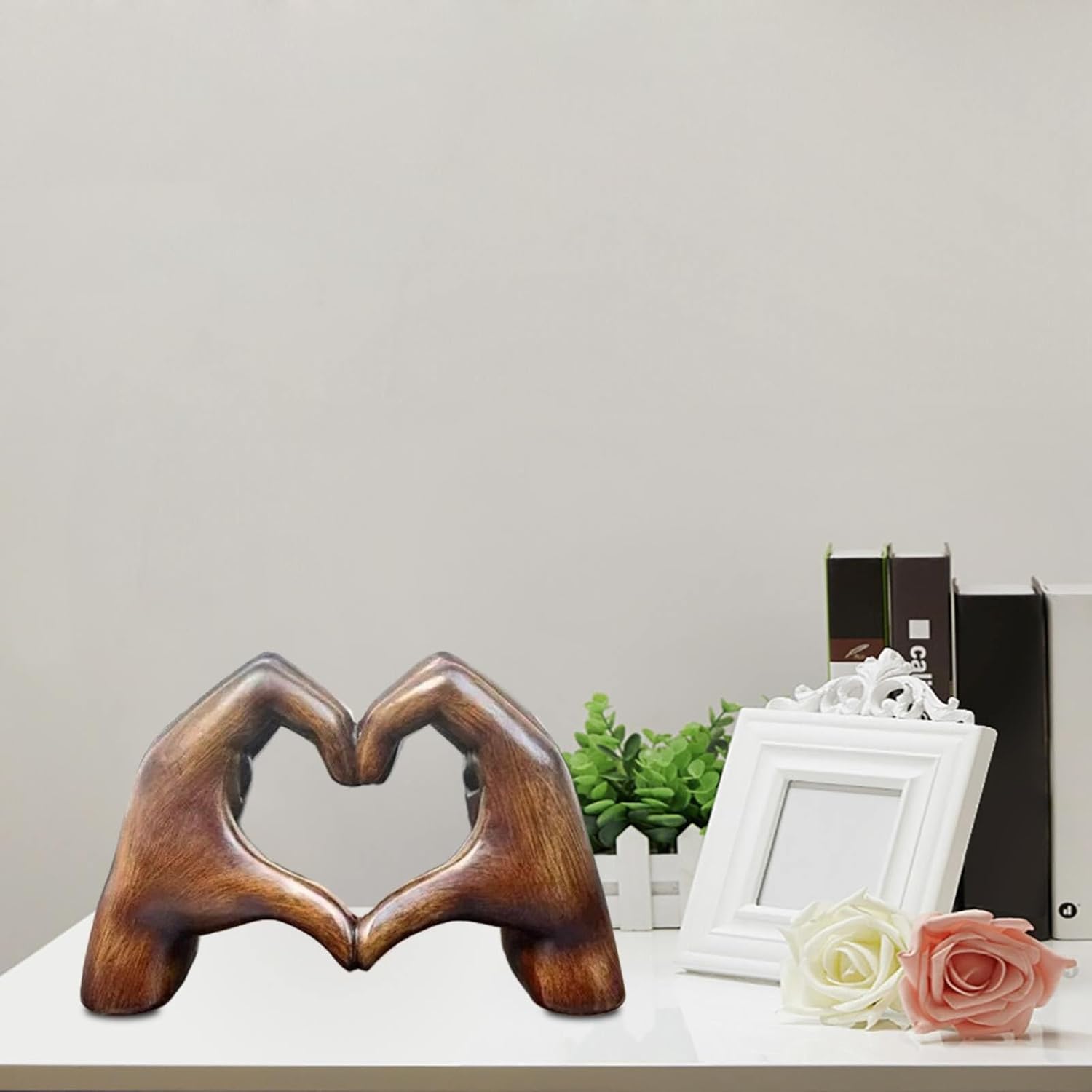 Sturdy Heart Hands Sculpture Home Decor Figurine