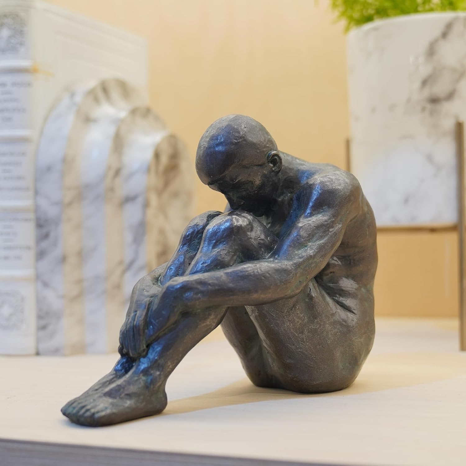 Guichifun Resin Bronze Sitting Man Statue Home Decor