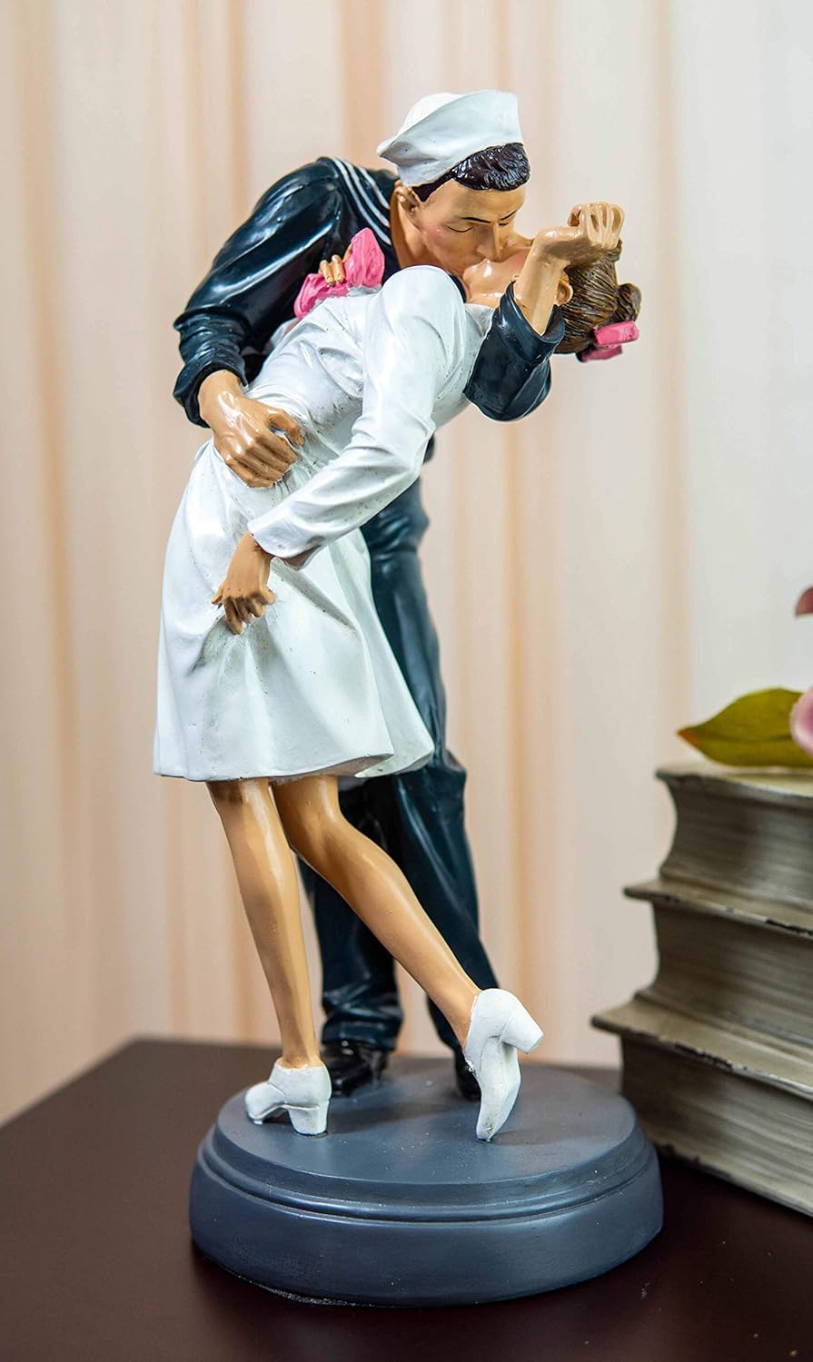 Ebros V-J Day Times Square Sailor Nurse Figurine