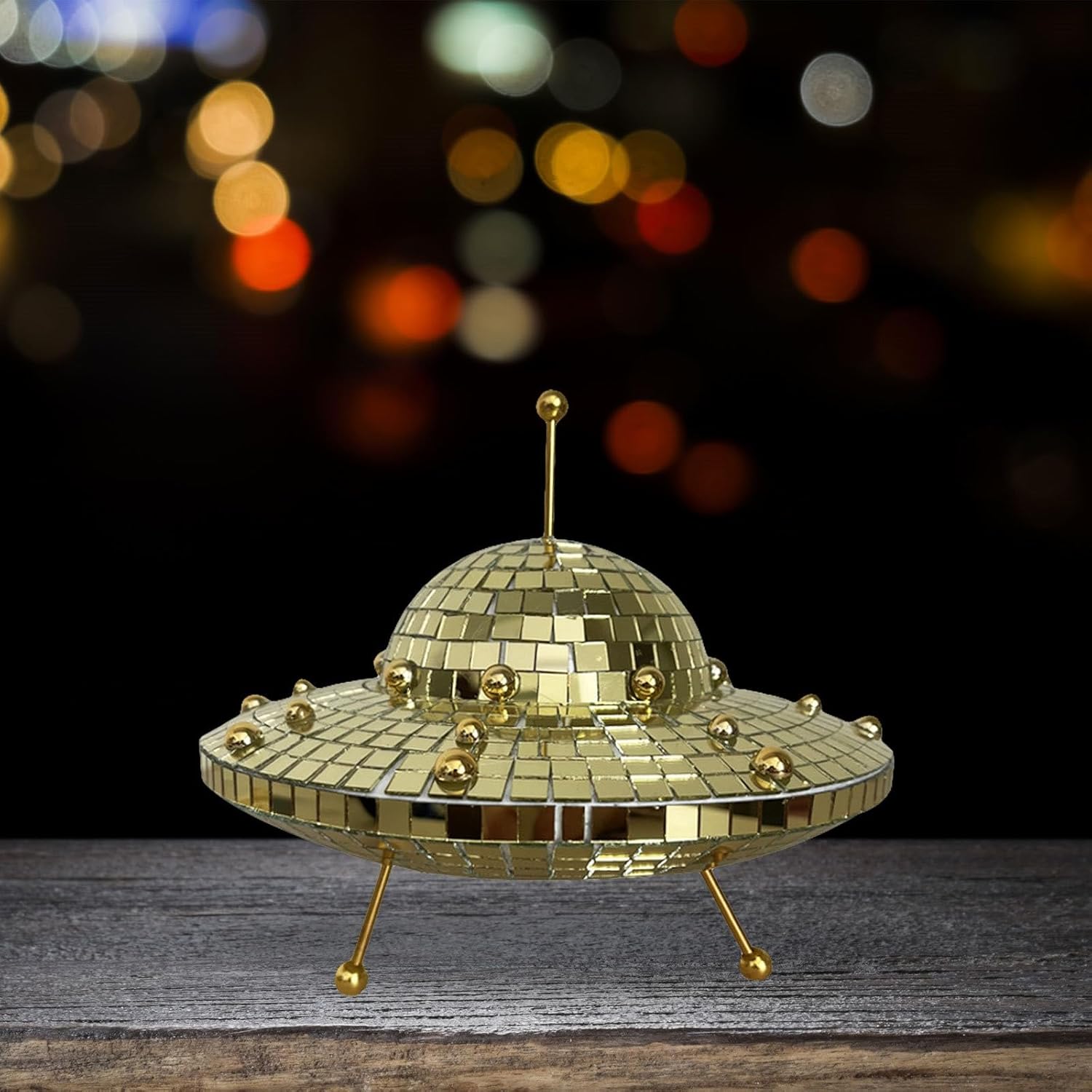 Nudsfuii Flying Saucer Home Decor Statue