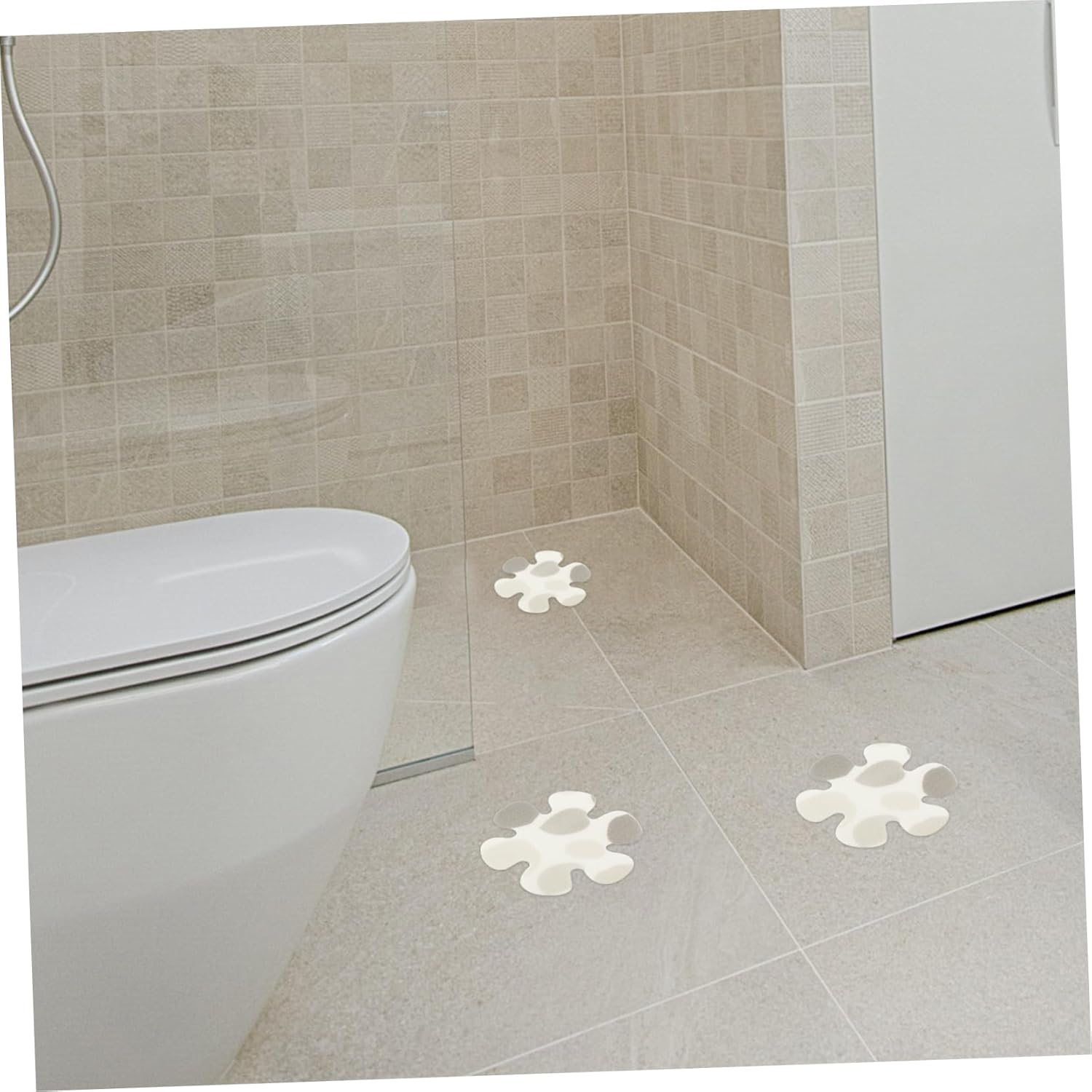 VOSAREA Non-Slip Bathtub Stickers with Stylish Design