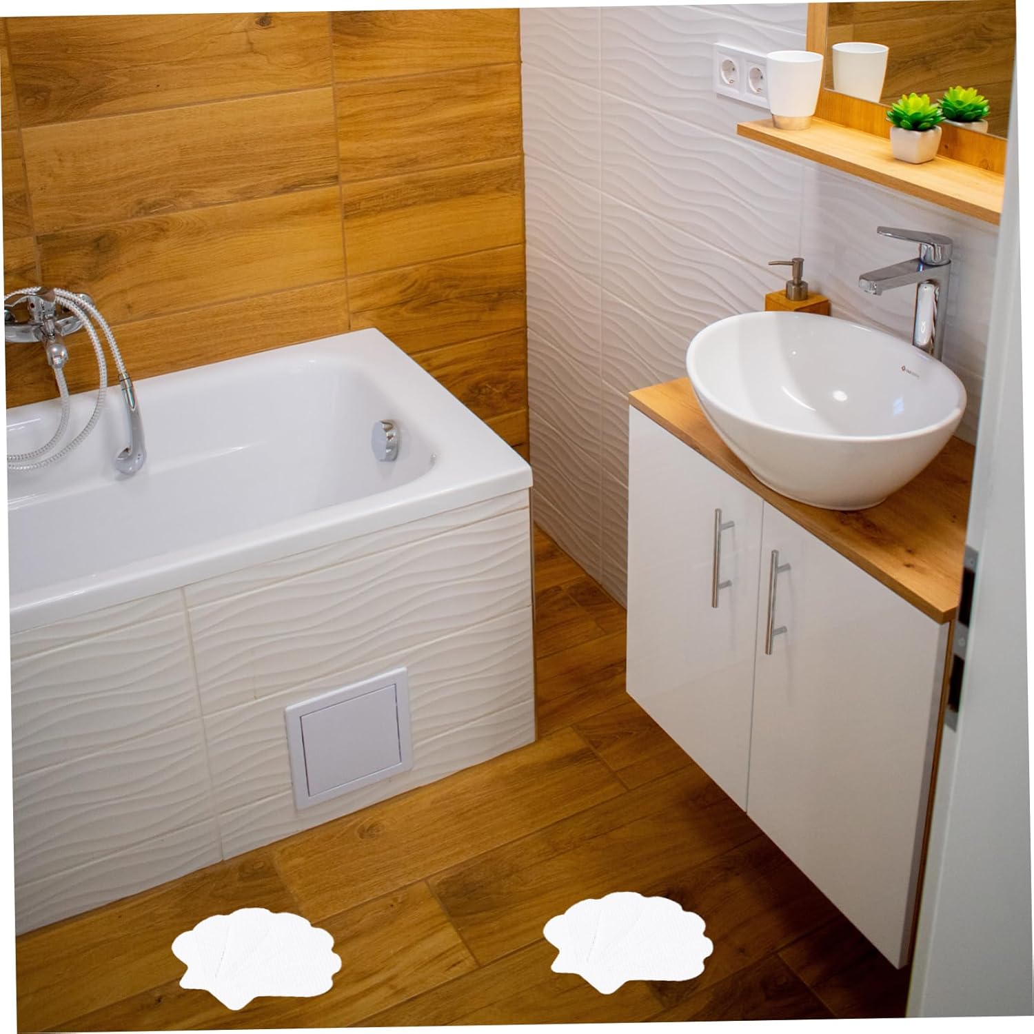 Ciieeo Non-Slip Sea Shell Stickers 12pcs for Bath