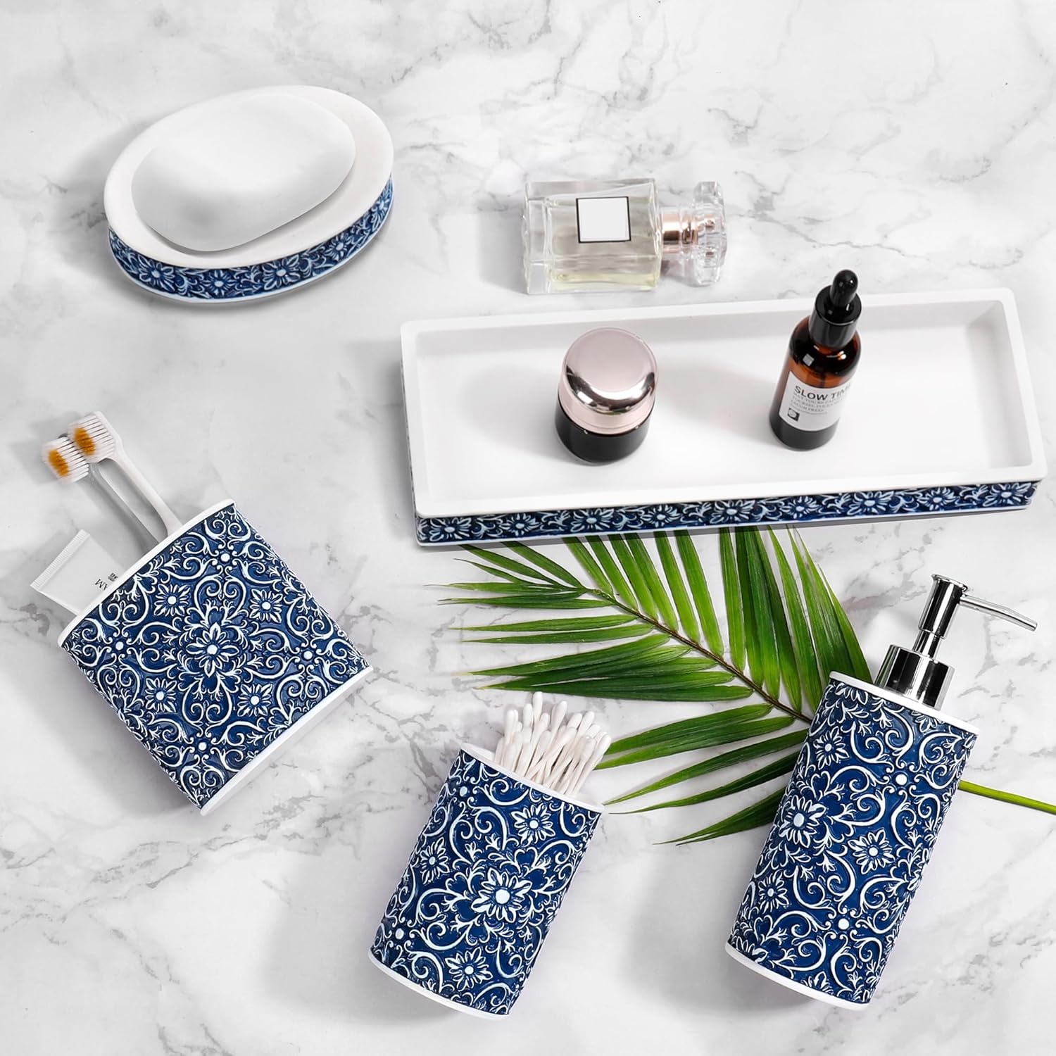 Elegant Floral Pattern Bathroom Accessory Set 5 Pcs Blue