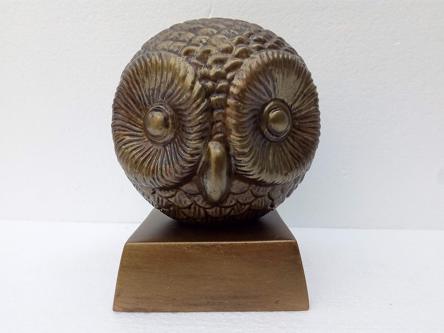 55 Inches Metal Owl Statue for Living Room Decor