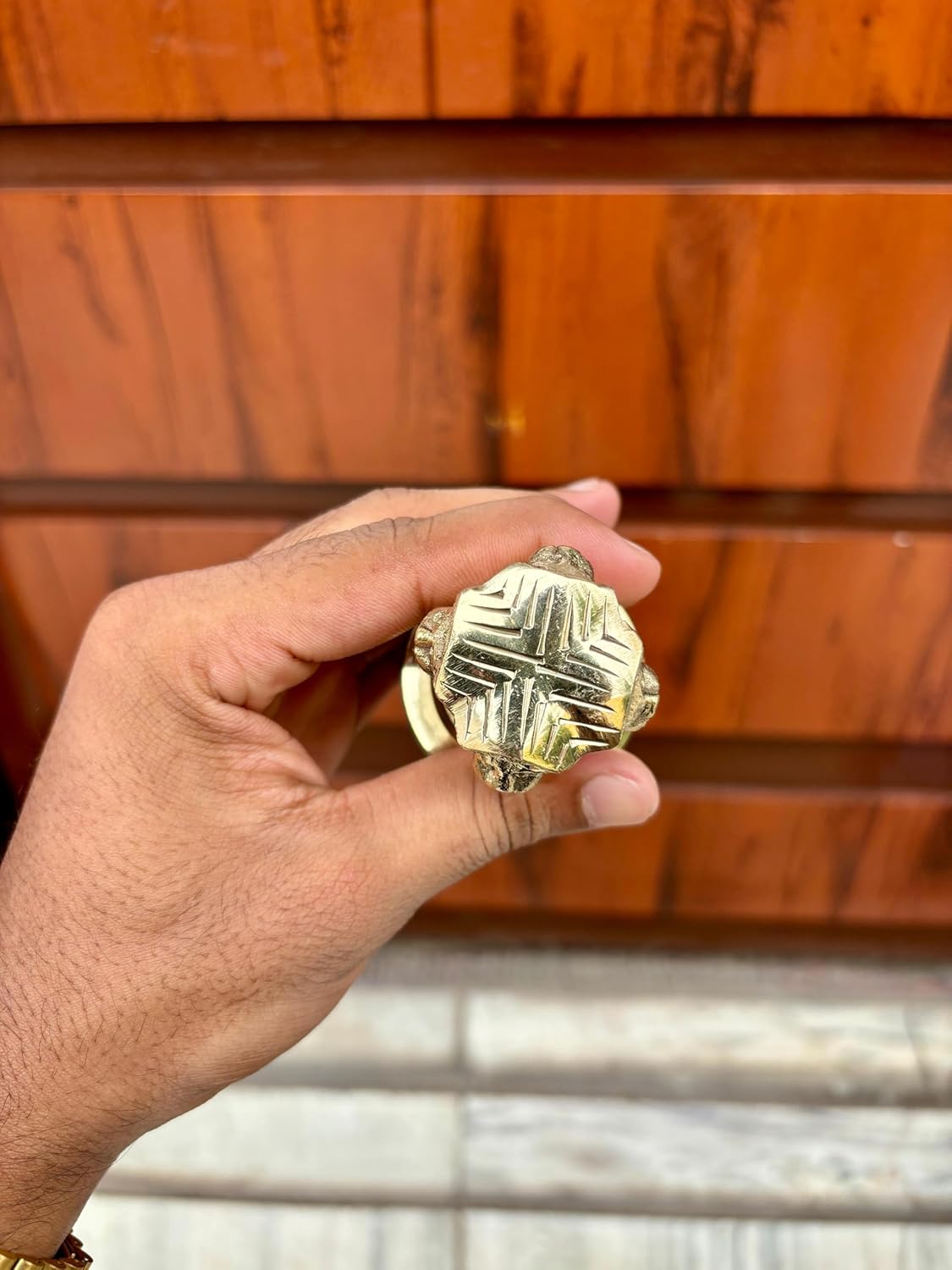 Handcrafted Brass National Emblem Statue with Ashoka Stambh and Dharma Chakra